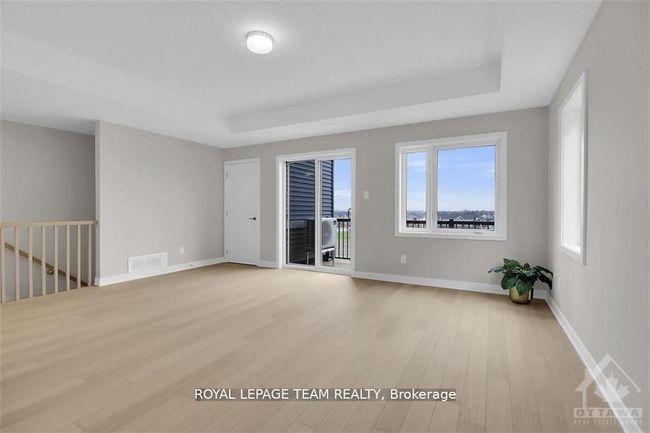720 Lillian Freiman Private, Condo with 2 bedrooms, 3 bathrooms and 1 parking in Barrhaven ON | Image 4