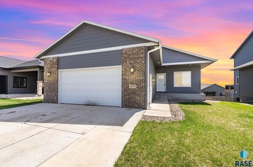 1805 E 71st St N N/A, Sioux Falls, SD, 57104 | Card Image