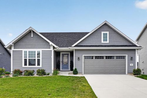1350 Arrowood Circle W, Oconomowoc, WI, 53066 | Card Image