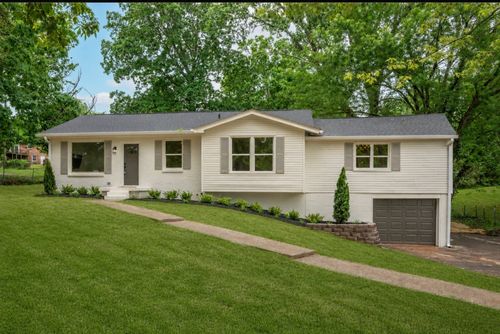 312 Bluebird Ln, Dickson, TN, 37055-2302 | Card Image