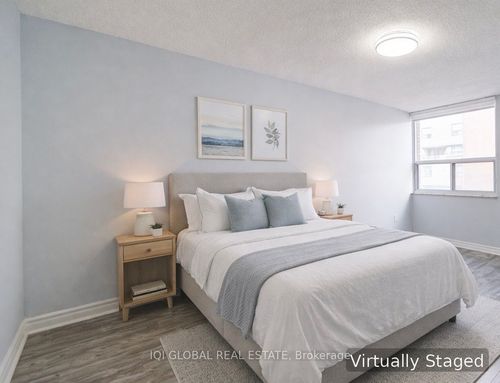 107-4062 Lawrence Ave E, Scarborough, ON, M1E4V5 | Card Image