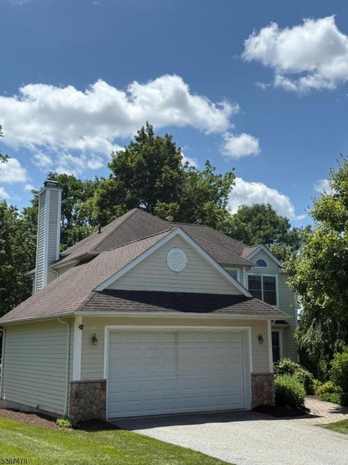 7 Wentworth Ct, Hamburg, NJ, 07419-3200 | Card Image