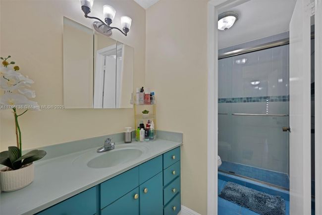 APT-207 - 4670 W 13 Th Ln, Condo with 3 bedrooms, 2 bathrooms and null parking in Hialeah FL | Image 14
