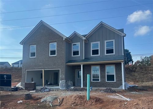 689 Rodeo Dr, Auburn, GA, 30011-2574 | Card Image