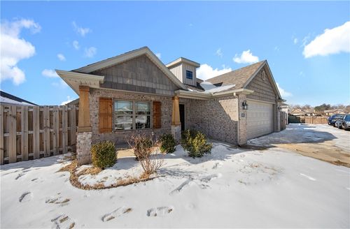 971 Lakeview Dr, Centerton, AR, 72719-7057 | Card Image