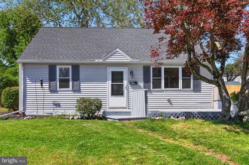 340 Charles Rd, MECHANICSBURG, PA, 17050-3005 | Card Image