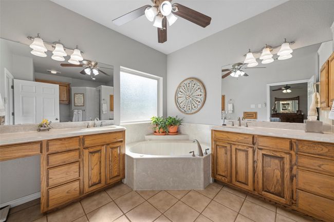 511 Private Road 1408, House other with 3 bedrooms, 2 bathrooms and 3 parking in Morgan TX | Image 26