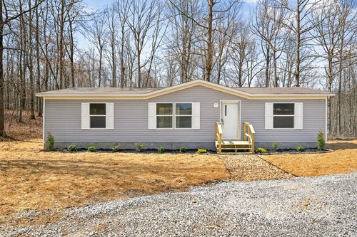 428 Maple Branch Rd, Sparta, TN, 38583-8505 | Card Image