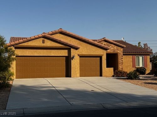 3744 River Heights Ln, Logandale, NV, 89021-0165 | Card Image