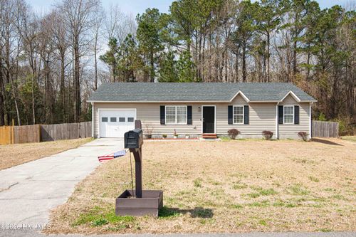 244 S Creek Dr, Jacksonville, NC, 28540-9628 | Card Image
