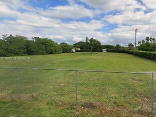 215 Sw 110th Ave, Miami, FL, 33189 | Card Image