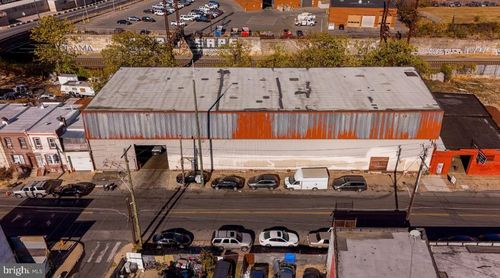 147 W Glenwood Ave, Philadelphia, PA, 19140-4614 | Card Image