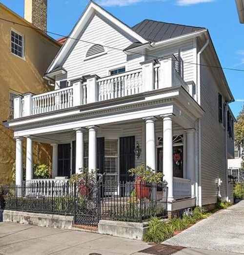 40 S Battery Street, Charleston, SC, 29401 | Card Image