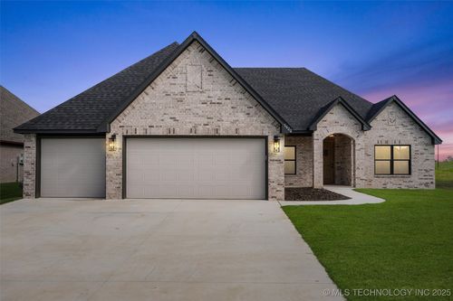 5822 Brandon Court, Bartlesville, OK, 74006 | Card Image