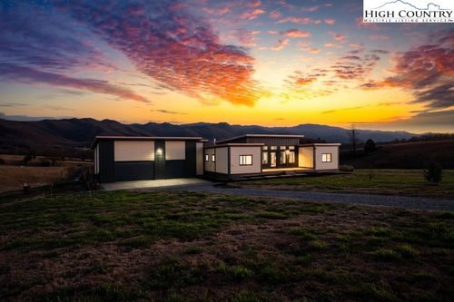 370 Laws Rd, Limestone, TN, 37681-3503 | Card Image