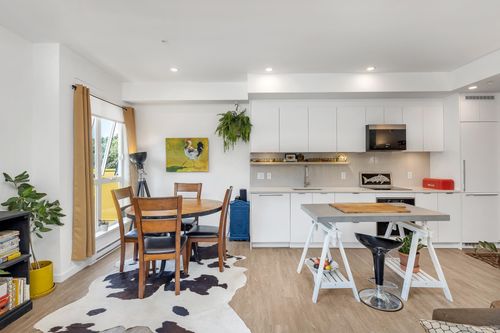 301-37762 Third Ave, Squamish, BC, V8B1C3 | Card Image