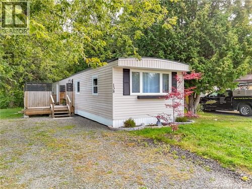 138 Moore St, Fredericton, NB, E3B8L7 | Card Image