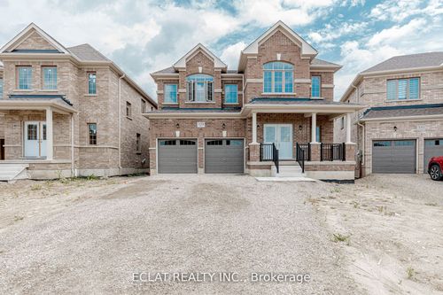 329 Russell St, Dundalk, ON, N0C1B0 | Card Image