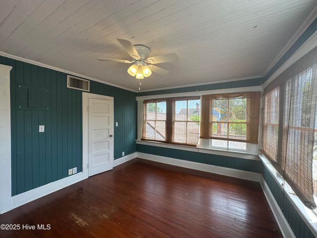 605 W 2 Nd St, Condo with 2 bedrooms, 1 bathrooms and null parking in Washington NC | Image 8