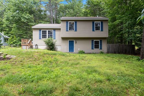20 Swans Rd, Raymond, ME, 04071-6139 | Card Image