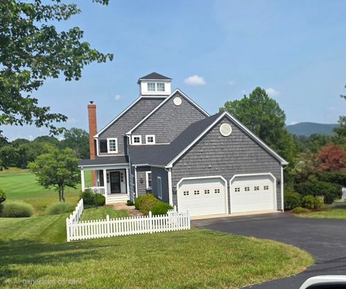 75 Milestone Ln, Penhook, VA, 24137-2132 | Card Image