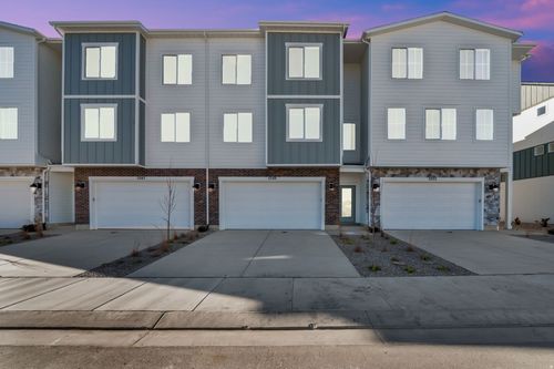 212-5249 N Evergreen Way, Eagle Mountain, UT, 84005 | Card Image