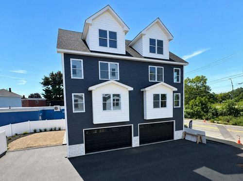 05-562 Gorham Street, Lowell, MA, 01852 | Card Image