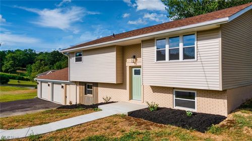 889 Township 217, Bloomingdale, OH, 43910 | Card Image