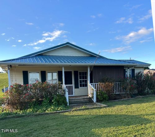 36647 Wilderness Rd, Jonesville, VA, 24263-8454 | Card Image