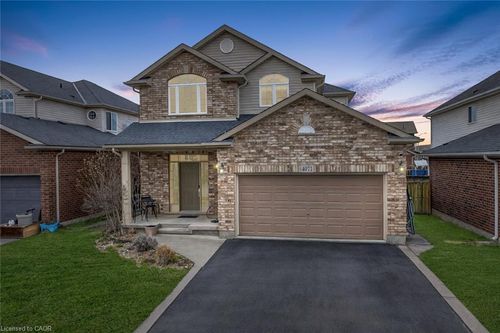 4071 Bush Cres, Beamsville, ON, L3J0G7 | Card Image