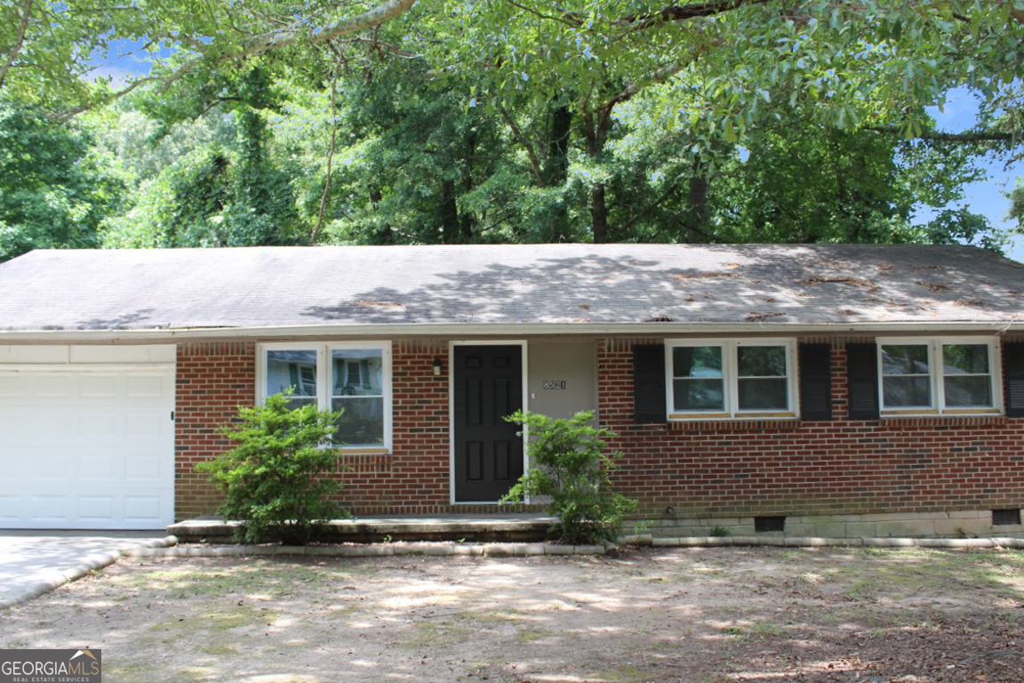 Stonewall Jackson Dr, Jonesboro, GA 30238