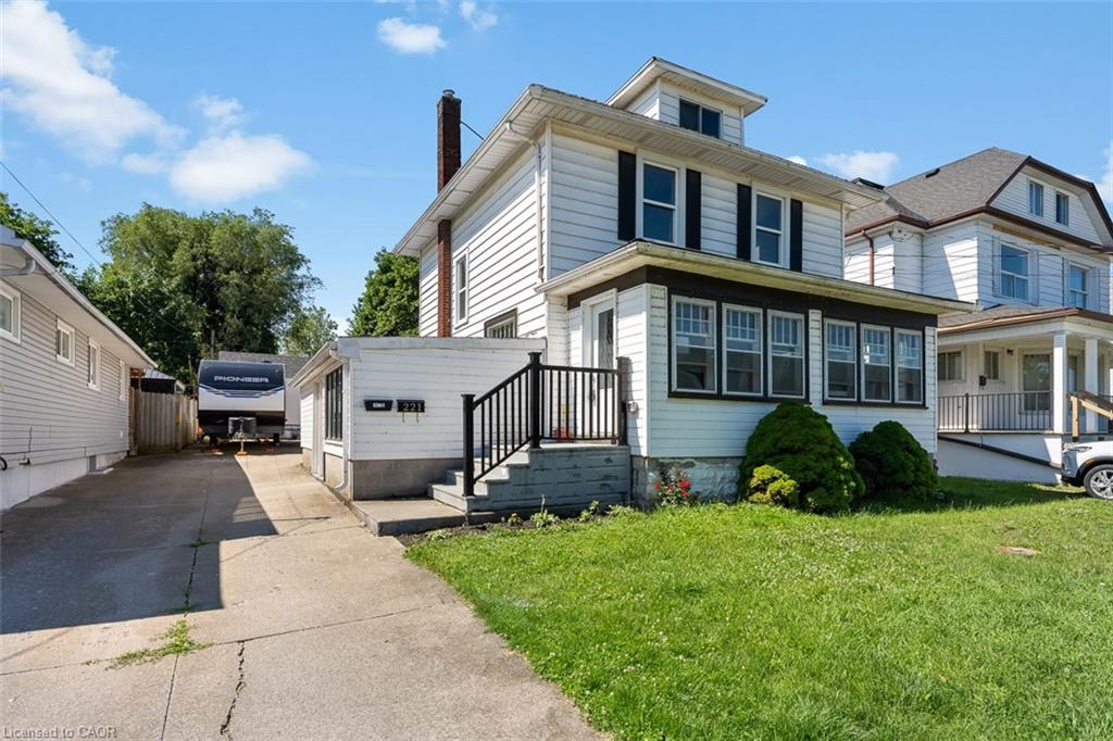 Residential in Fort Erie 3