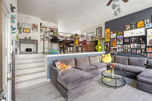 unit-118-21901 Lassen St, Chatsworth, CA, 91311-3653 | Card Image