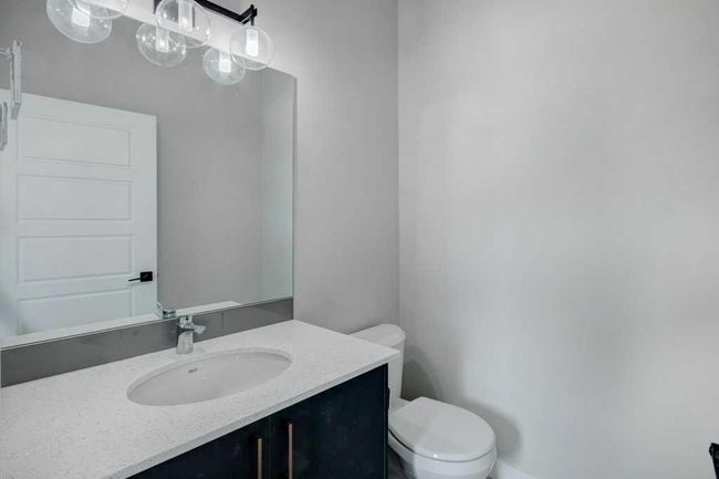 82 Edith Green Nw, Home with 4 bedrooms, 3 bathrooms and 2 parking in Calgary AB | Image 11