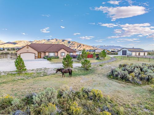 76 Arroyo Vista Dr, Spring Creek, NV, 89815-5617 | Card Image