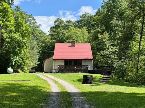 948 Henrys Bend Rd, Oil City, PA, 16301 | Card Image
