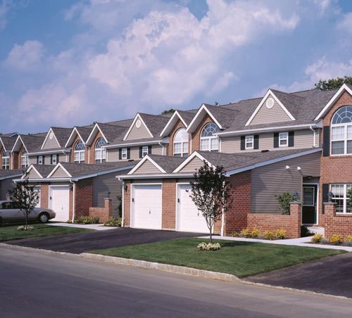 33-33 Neal Path, South Setauket, NY, 11720-4503 | Card Image