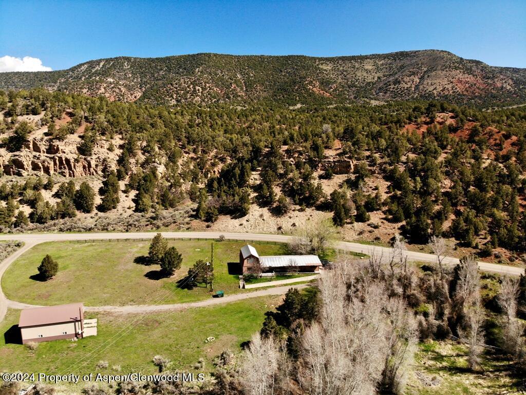 County Road 8 , Meeker, CO 81641
