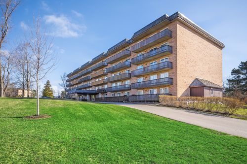 apt-207-8025 Woodglen Ln, Downers Grove, IL, 60516-4591 | Card Image