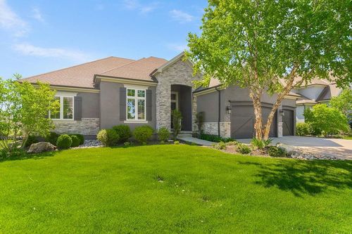 10417 W 172nd St, Overland Park, KS, 66221-6906 | Card Image