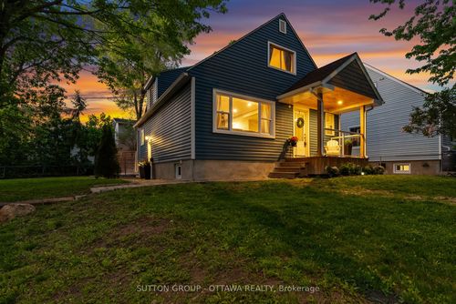 409 Blake Blvd, Vanier, ON, K1L6L1 | Card Image
