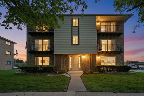 3b-8039 Beloit Avenue, Bridgeview, IL, 60455 | Card Image