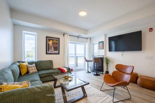 205-19B West Lane, Selwyn, ON, K9J0C5 | Card Image