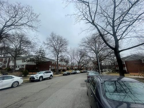 103-224 Manor Rd, Queens Village, NY, 11427-2006 | Card Image