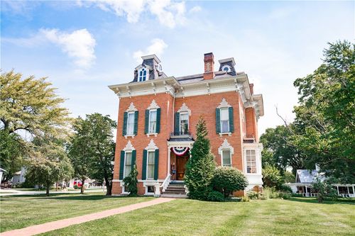 515 N 8th St, Marshall, IL, 62441-1306 | Card Image