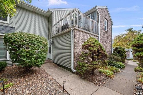 apt-e-2422 E 51st St, Davenport, IA, 52807-1259 | Card Image