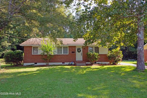 7 Cole Dr, Jacksonville, NC, 28540-7015 | Card Image