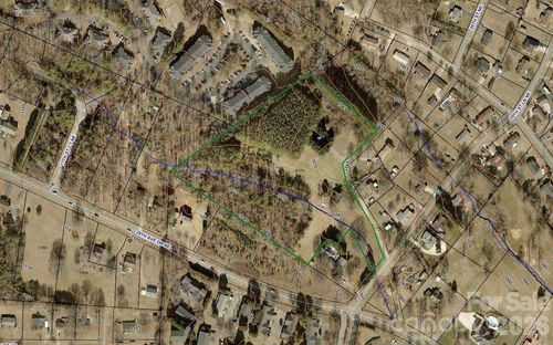 2607 20th Street Lane Ne, Hickory, NC, 28601 | Card Image