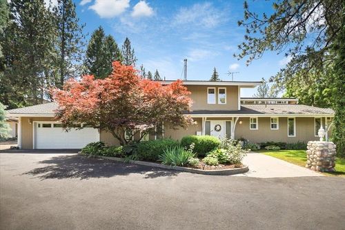 1728 E Rockwood Blvd, Spokane, WA, 99203 | Card Image