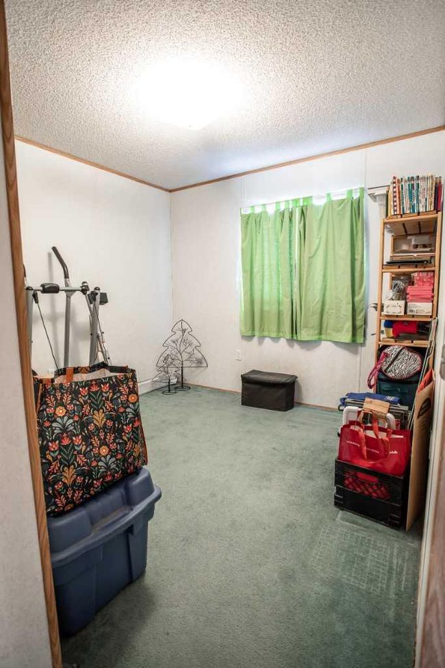 11008 103 Street, House other with 3 bedrooms, 2 bathrooms and 2 parking in High Level AB | Image 19